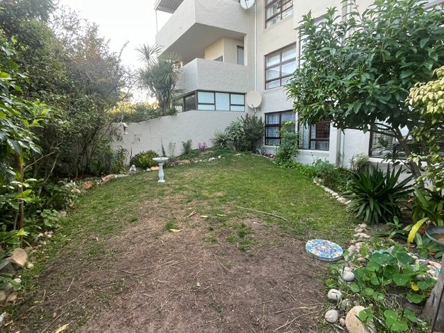 4 Bedroom Property for Sale in Bowtie Western Cape